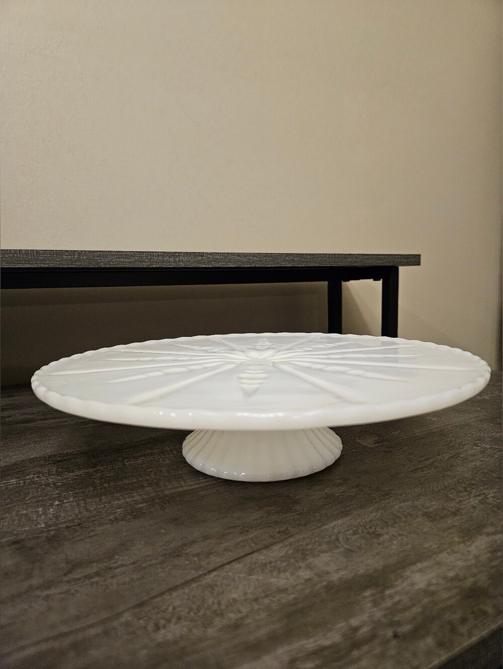 Vintage Anchor Hocking Starburst White Milk Glass Pedestal Cake Stand